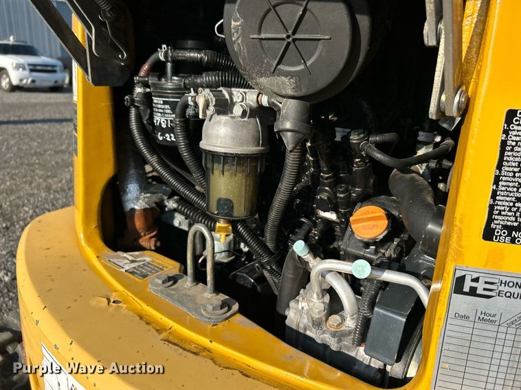 image for item KW9033 2013 John Deere 35D  mini excavator