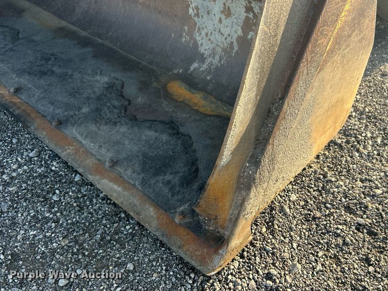 image for item KW9034 John Deere 210C  backhoe