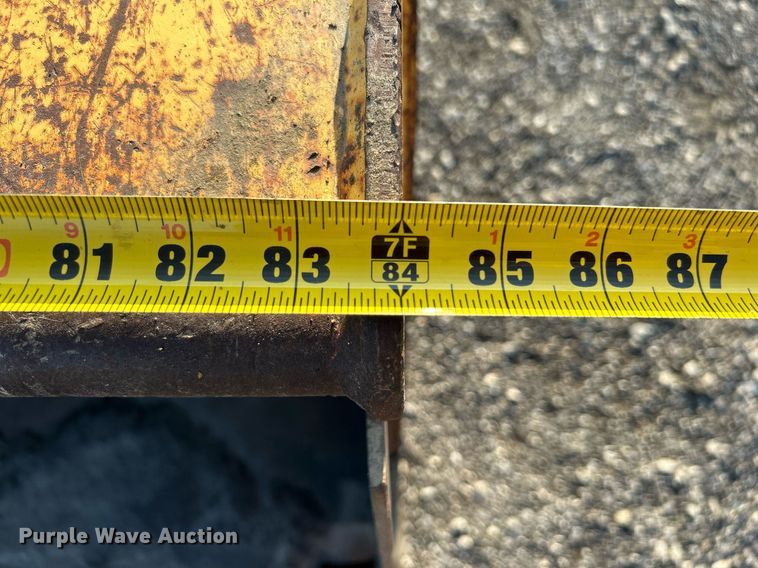 image for item KW9034 John Deere 210C  backhoe