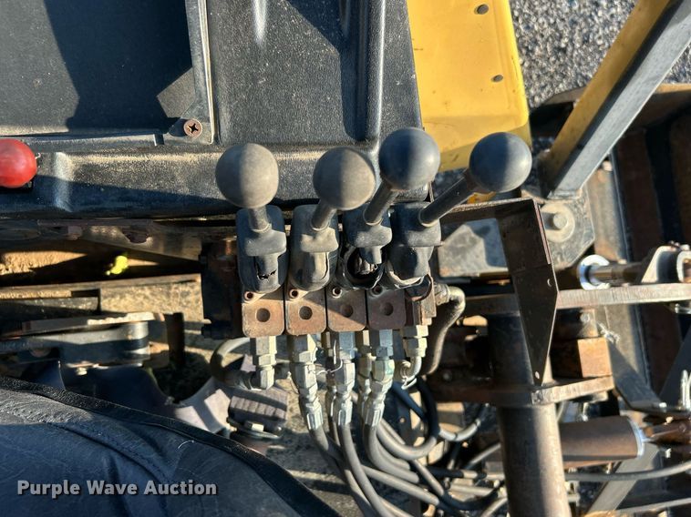 image for item KW9034 John Deere 210C  backhoe