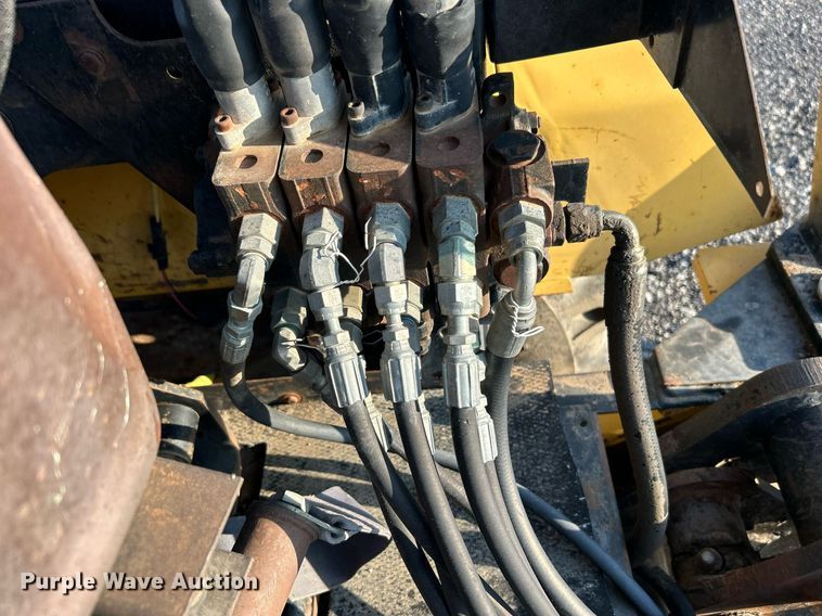 image for item KW9034 John Deere 210C  backhoe