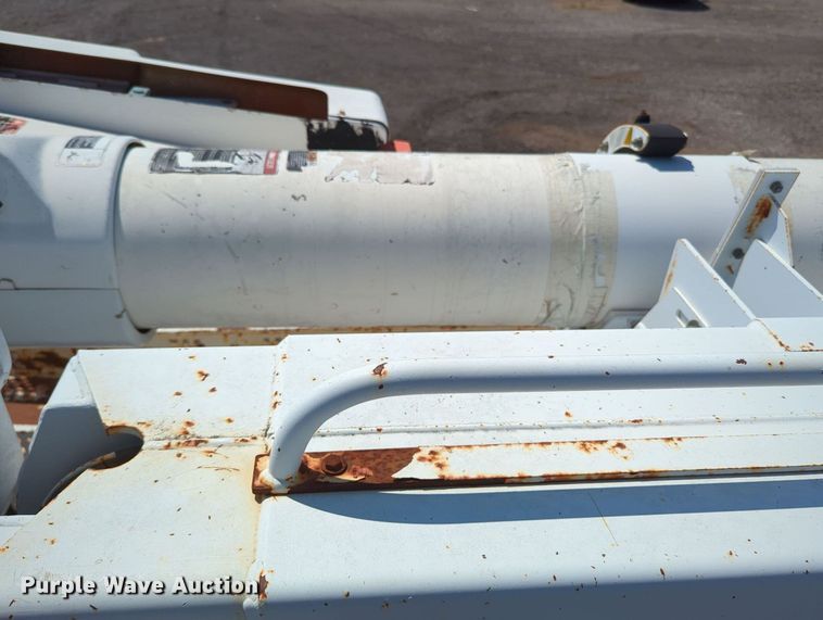 image for item KW9038 2006 Chevrolet C8500  bucket truck