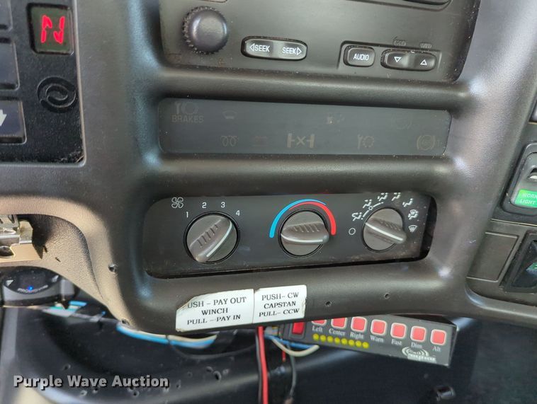 image for item KW9038 2006 Chevrolet C8500  bucket truck