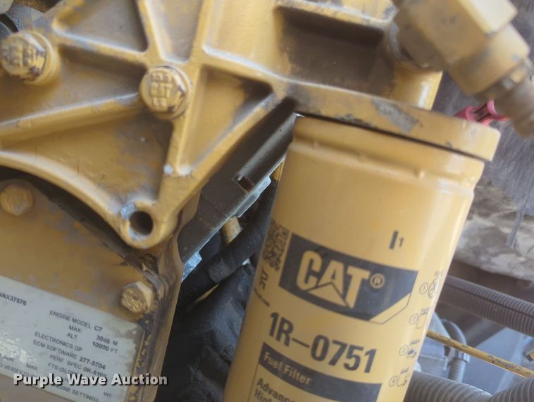 image for item KW9038 2006 Chevrolet C8500  bucket truck