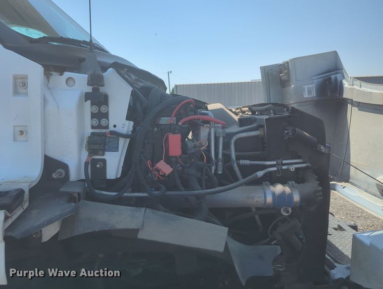 image for item KW9038 2006 Chevrolet C8500  bucket truck