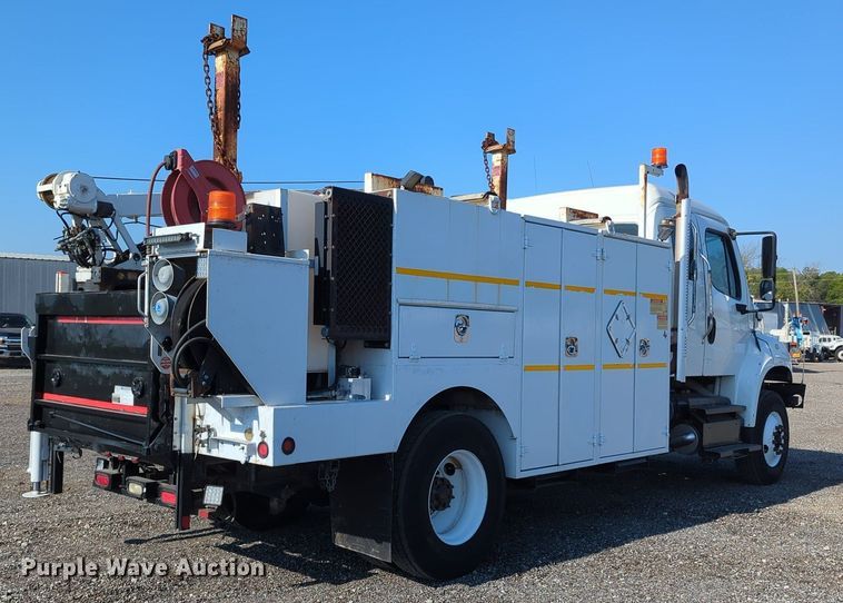 image for item KW9043 2013 Freightliner Business Class M2  utility / service truck