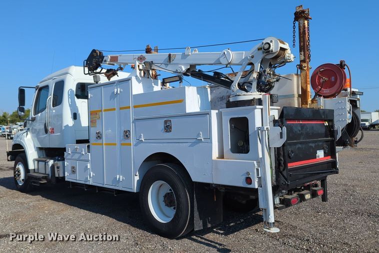 image for item KW9043 2013 Freightliner Business Class M2  utility / service truck