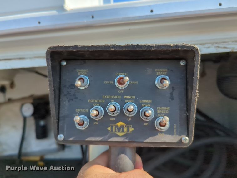 image for item KW9043 2013 Freightliner Business Class M2  utility / service truck