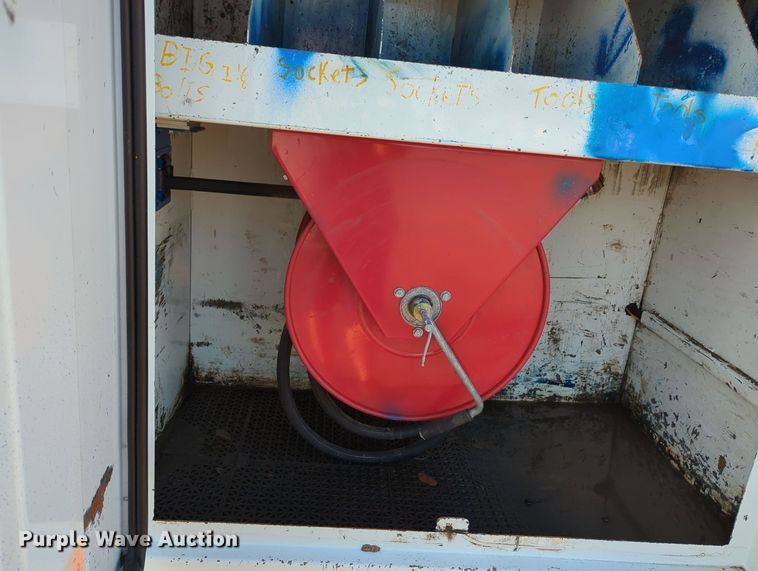 image for item KW9046 2010 International 7000  crane truck