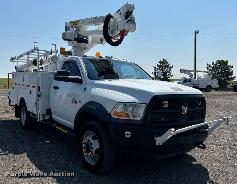 image for item KW9055 2012 Dodge Ram 5500HD bucket truck