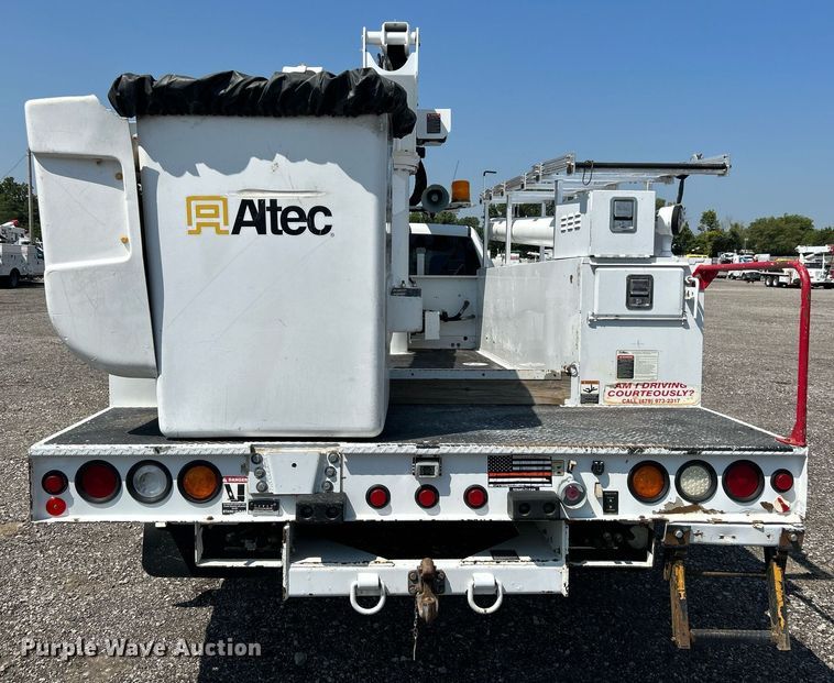 image for item KW9055 2012 Dodge Ram 5500HD bucket truck