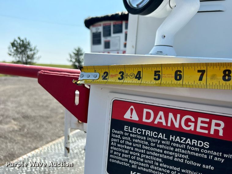 image for item KW9055 2012 Dodge Ram 5500HD bucket truck