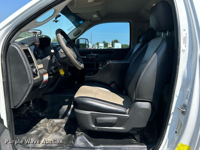 image for item KW9055 2012 Dodge Ram 5500HD bucket truck