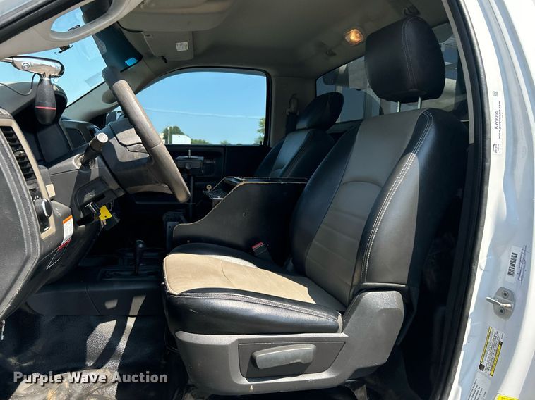 image for item KW9055 2012 Dodge Ram 5500HD bucket truck