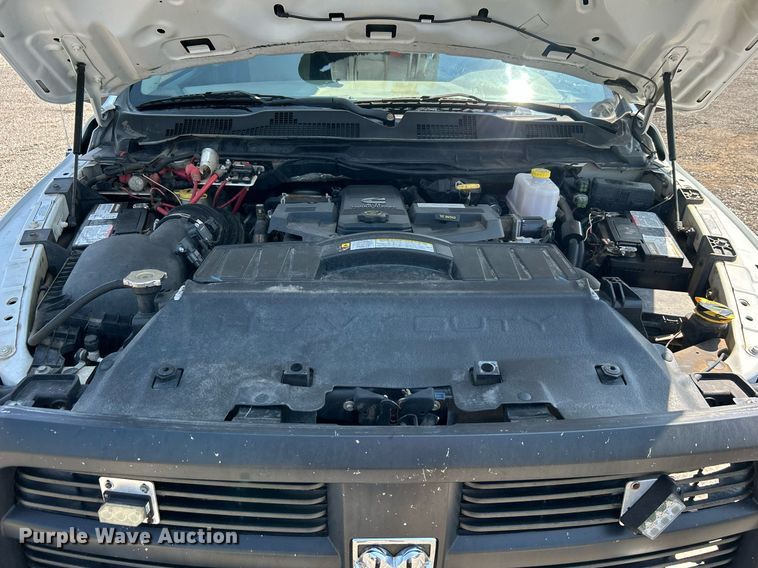 image for item KW9055 2012 Dodge Ram 5500HD bucket truck