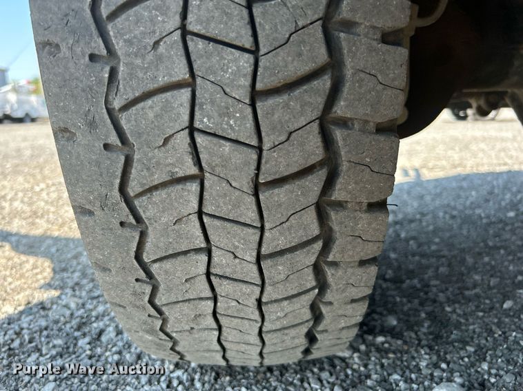 image for item KW9055 2012 Dodge Ram 5500HD bucket truck