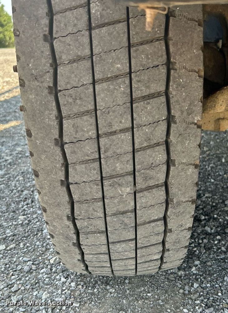 image for item KW9055 2012 Dodge Ram 5500HD bucket truck