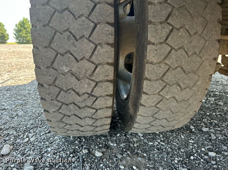 image for item KW9055 2012 Dodge Ram 5500HD bucket truck