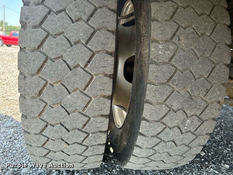 image for item KW9055 2012 Dodge Ram 5500HD bucket truck