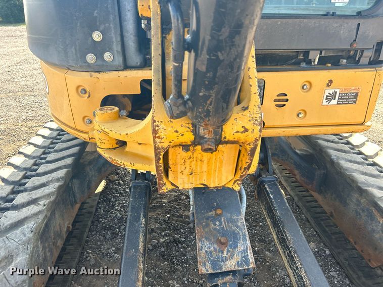 image for item KW9060 2014 John Deere 35D  mini excavator