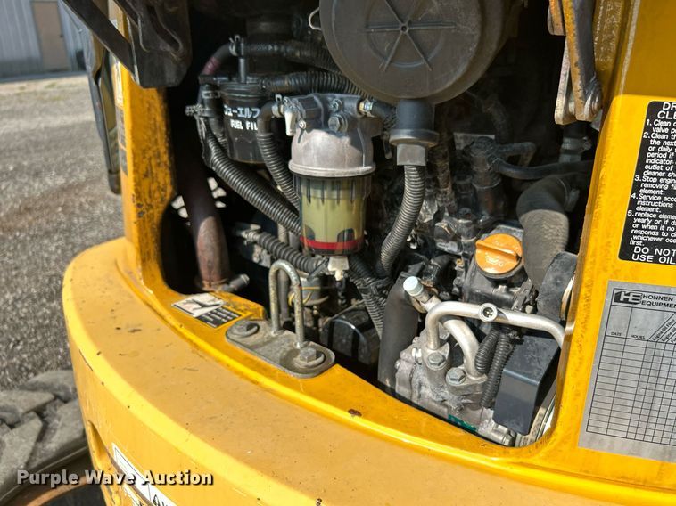 image for item KW9060 2014 John Deere 35D  mini excavator