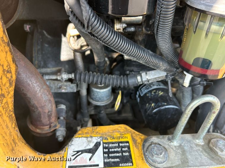 image for item KW9060 2014 John Deere 35D  mini excavator