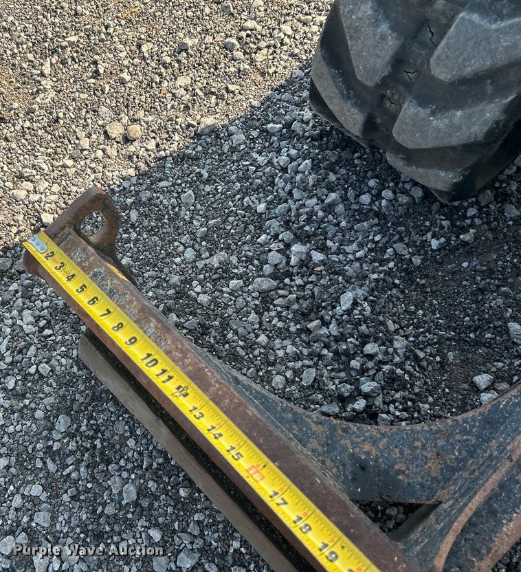 image for item KW9061 2016 John Deere 35G  mini excavator