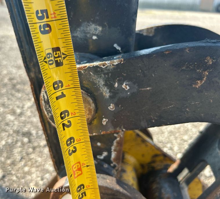 image for item KW9061 2016 John Deere 35G  mini excavator