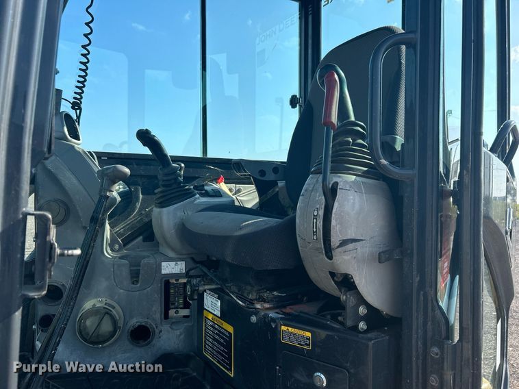 image for item KW9061 2016 John Deere 35G  mini excavator