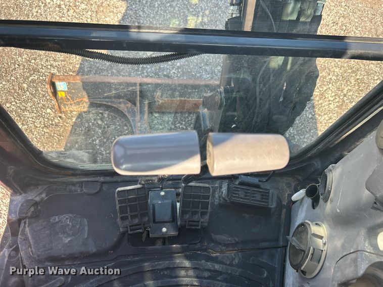 image for item KW9061 2016 John Deere 35G  mini excavator