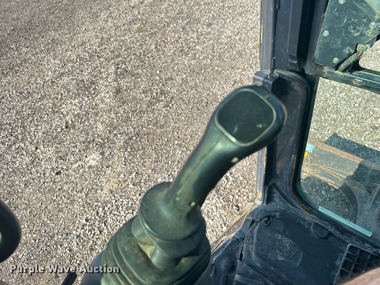 image for item KW9061 2016 John Deere 35G  mini excavator