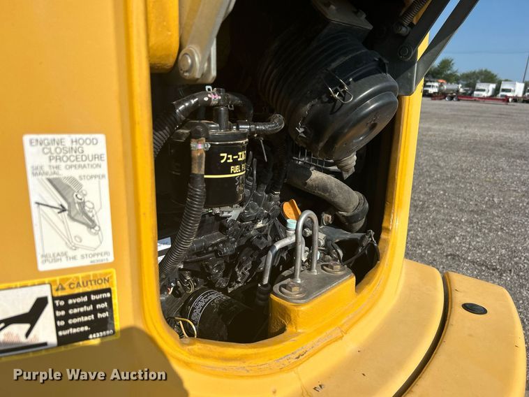 image for item KW9061 2016 John Deere 35G  mini excavator