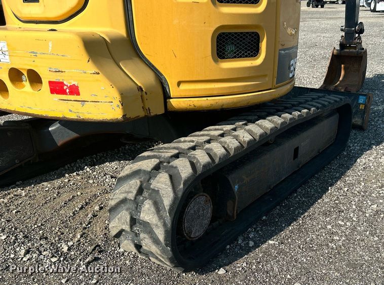 image for item KW9061 2016 John Deere 35G  mini excavator