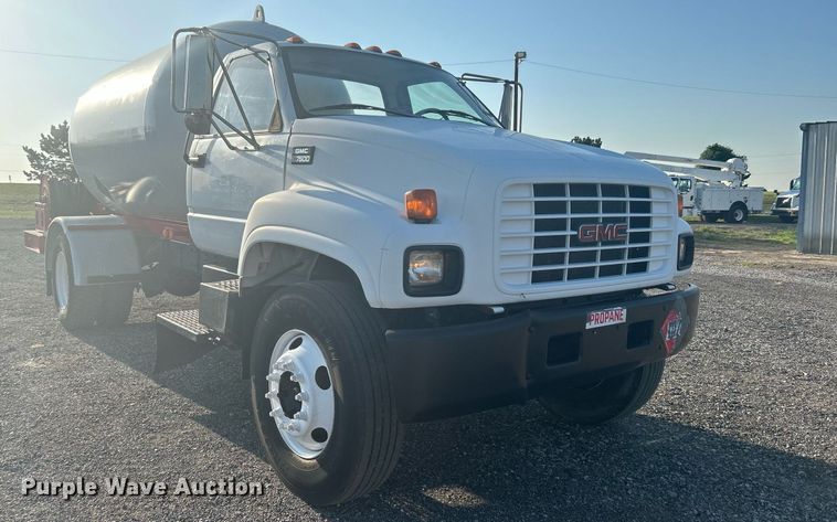 image for item KW9079 1998 GMC C7500  propane delivery truck
