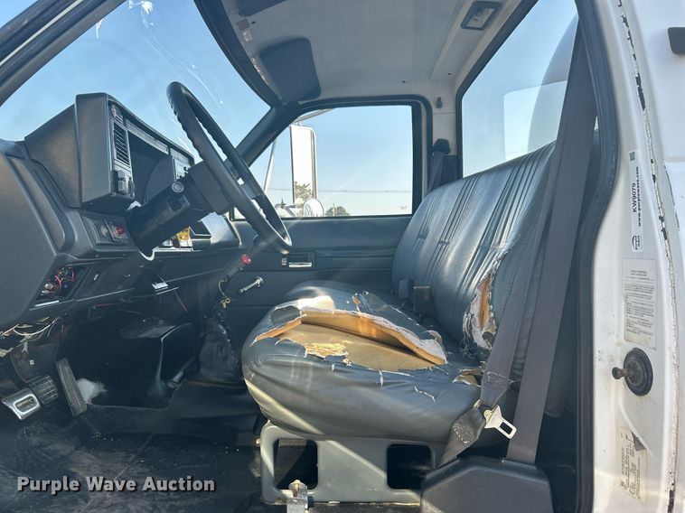 image for item KW9079 1998 GMC C7500  propane delivery truck