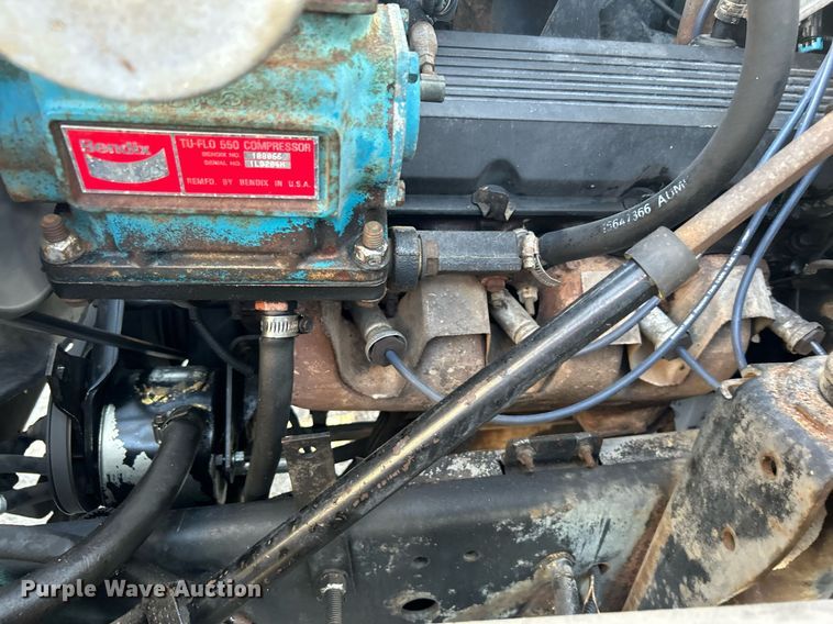 image for item KW9079 1998 GMC C7500  propane delivery truck