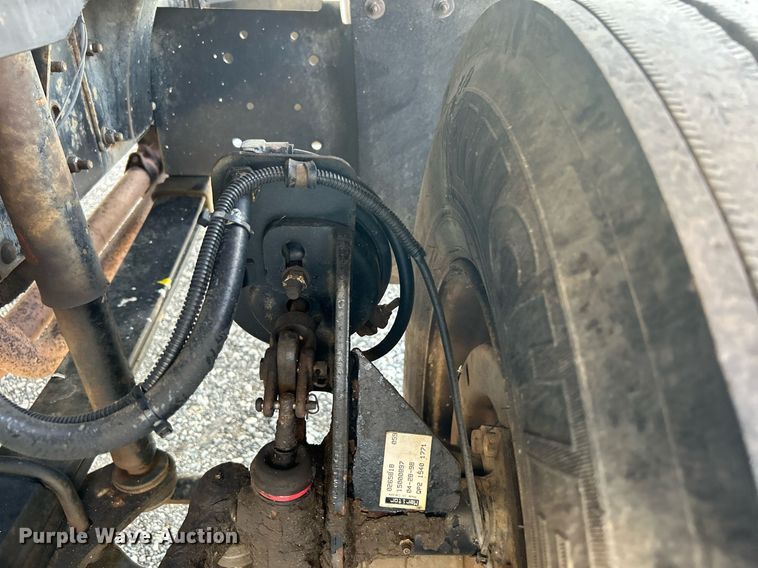 image for item KW9079 1998 GMC C7500  propane delivery truck