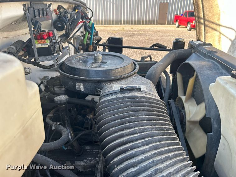 image for item KW9079 1998 GMC C7500  propane delivery truck