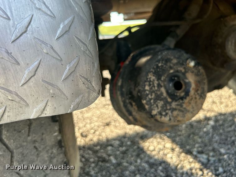 image for item KW9079 1998 GMC C7500  propane delivery truck