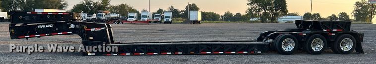 image for item KW9082 2007 Trail King TK13OHDG-533  lowboy equipment trailer