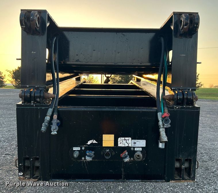 image for item KW9082 2007 Trail King TK13OHDG-533  lowboy equipment trailer