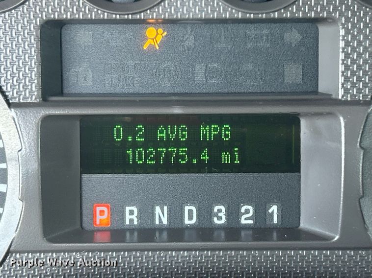 image for item KW9091 2010 Ford F450 Super Duty XL  bucket truck