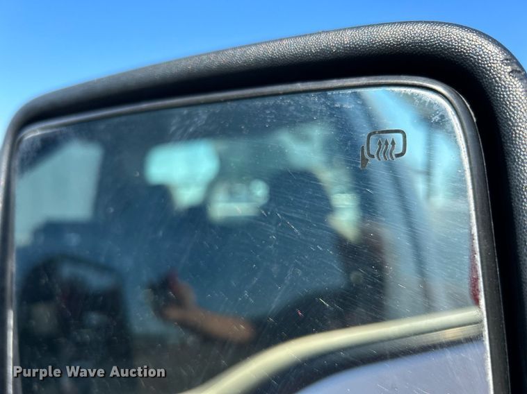 image for item KW9091 2010 Ford F450 Super Duty XL  bucket truck