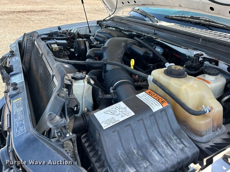 image for item KW9091 2010 Ford F450 Super Duty XL  bucket truck