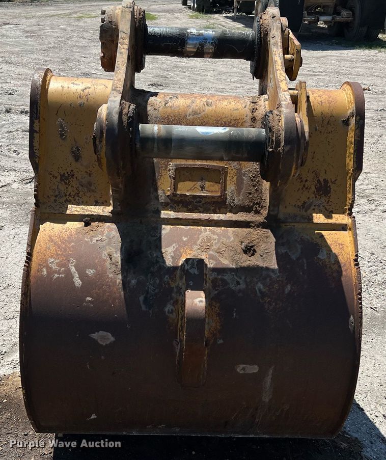 image for item LF9471 Caterpillar  excavator bucket
