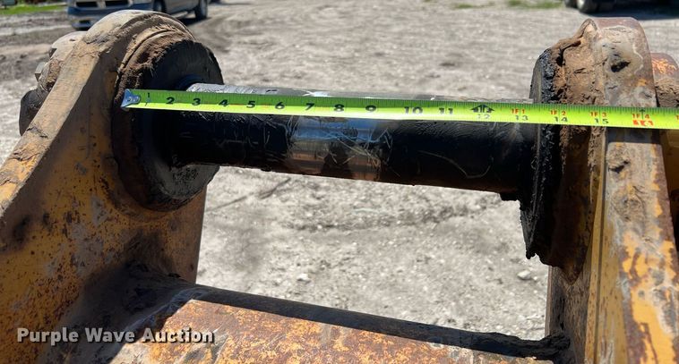 image for item LF9471 Caterpillar  excavator bucket