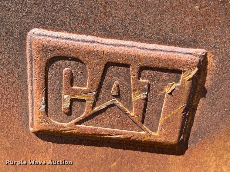 image for item LF9471 Caterpillar  excavator bucket