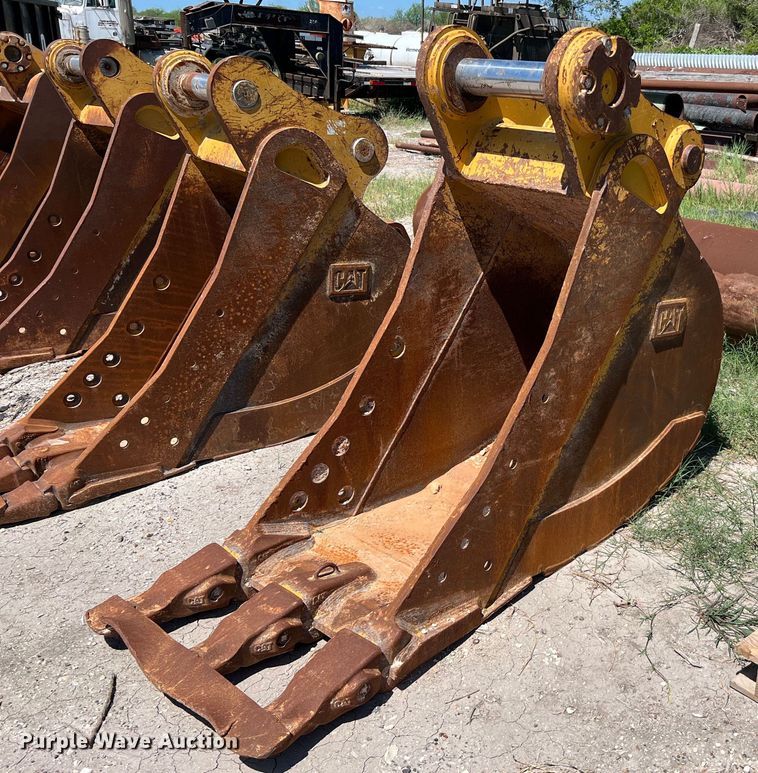 image for item LF9473 Caterpillar  excavator bucket