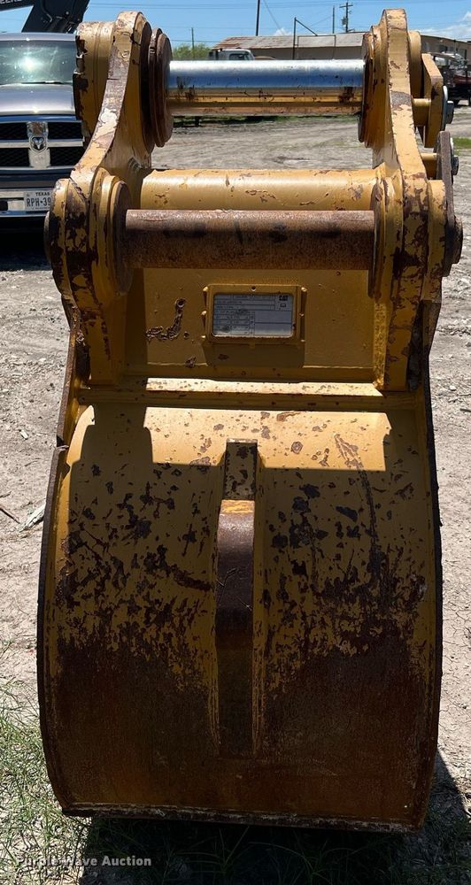 image for item LF9473 Caterpillar  excavator bucket