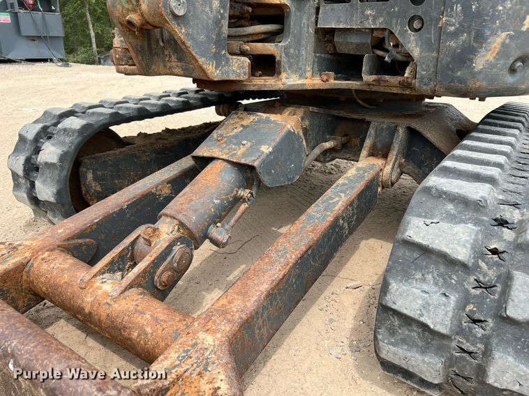 image for item LF9477 2015 IHI 25VX3  mini excavator